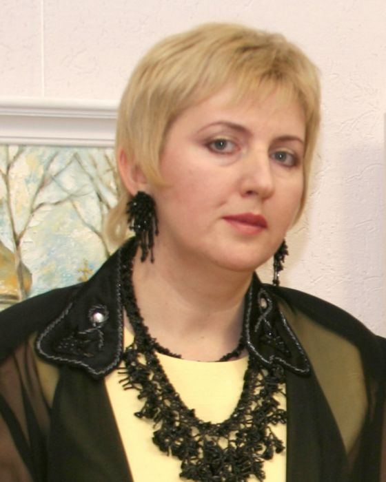 Краснощёкова Елена